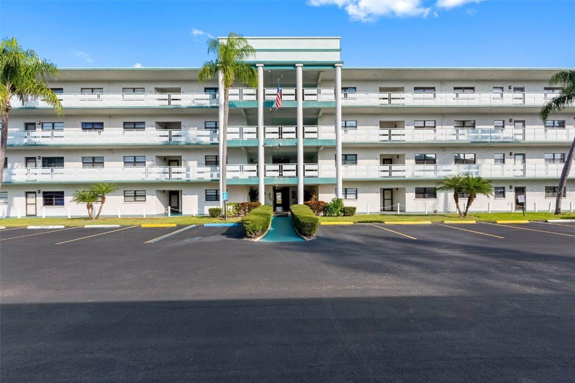 5970 80th St. #411, St Petersburg, FL 33709