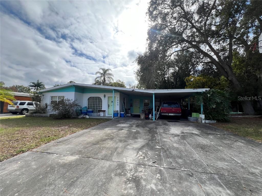 1945 Lakewood Dr., Clearwater, FL 33763