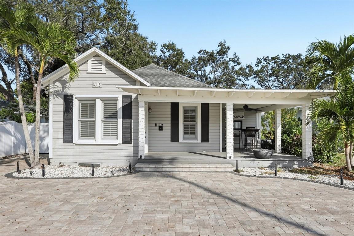 416 Wildwood Way, Belleair, FL 33756