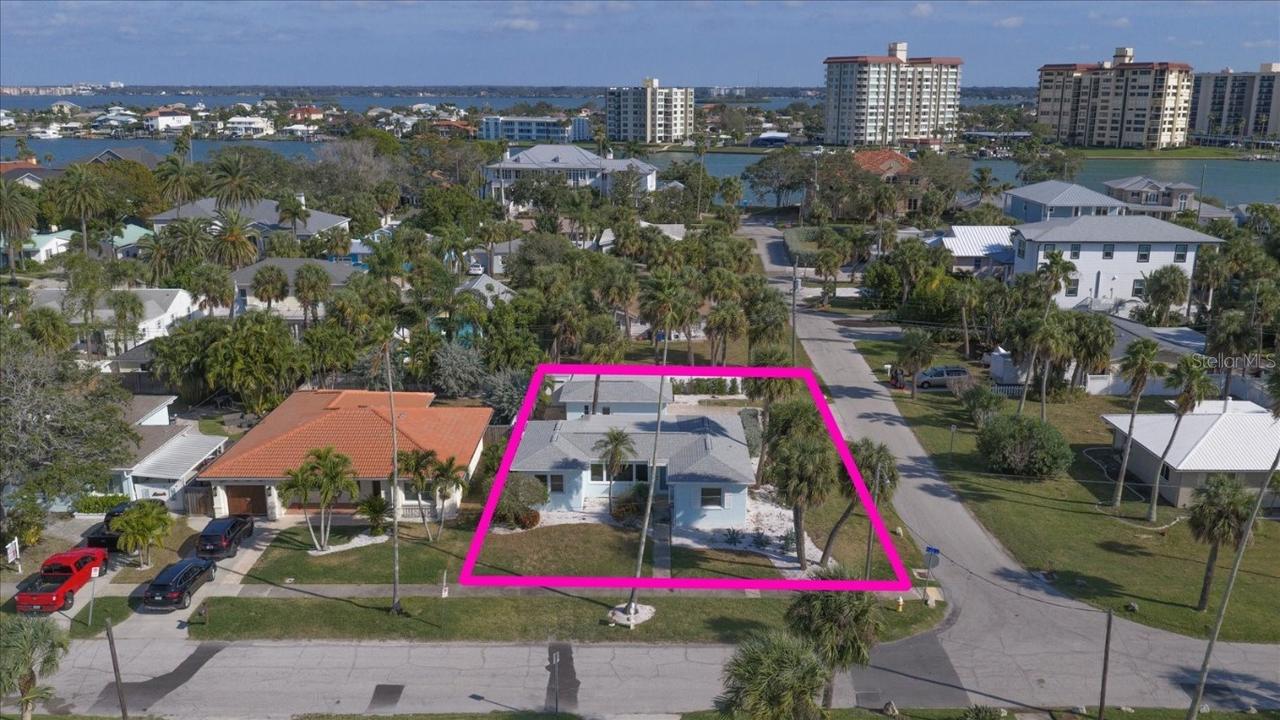 737 Bruce Ave., Clearwater, FL 33767