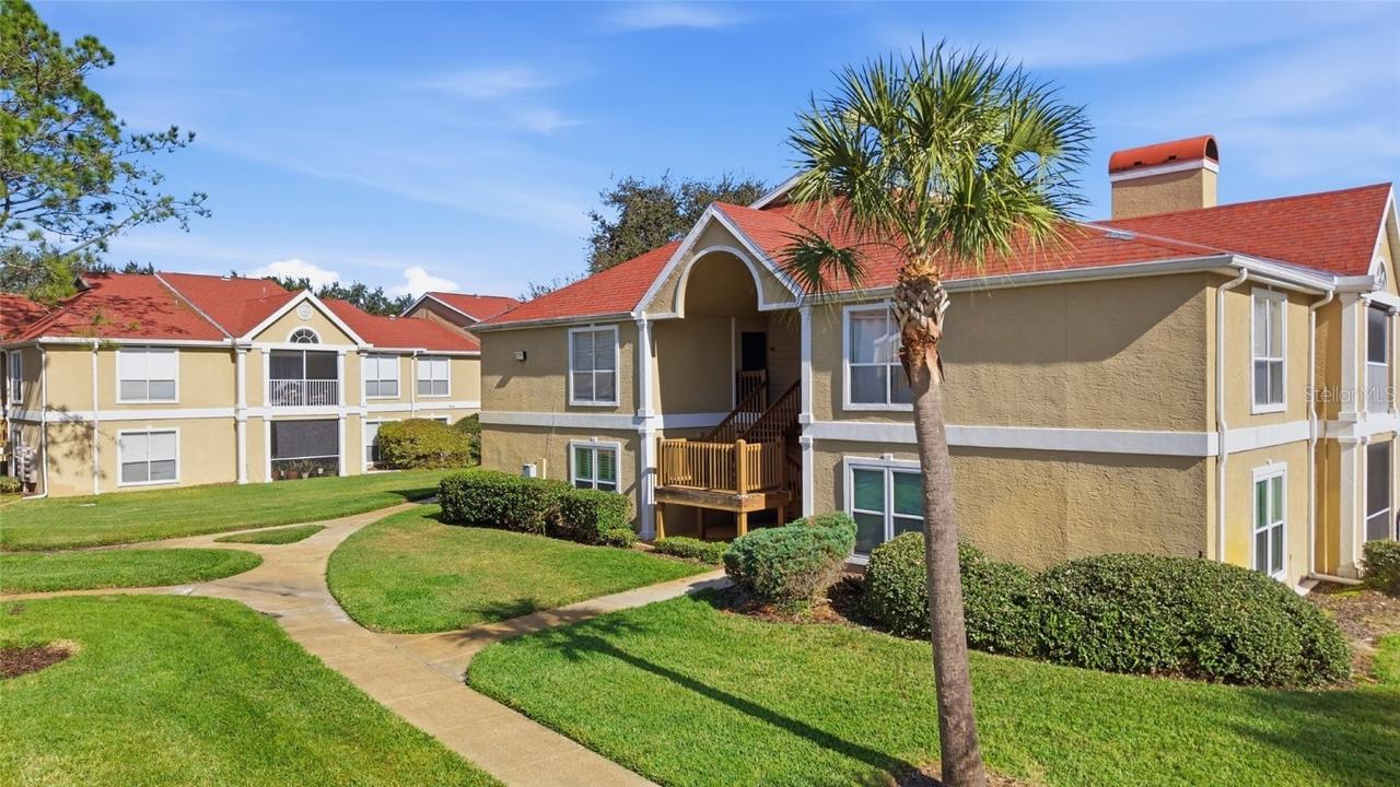 9481 Highland Oak Dr. #802, Tampa, FL 33647