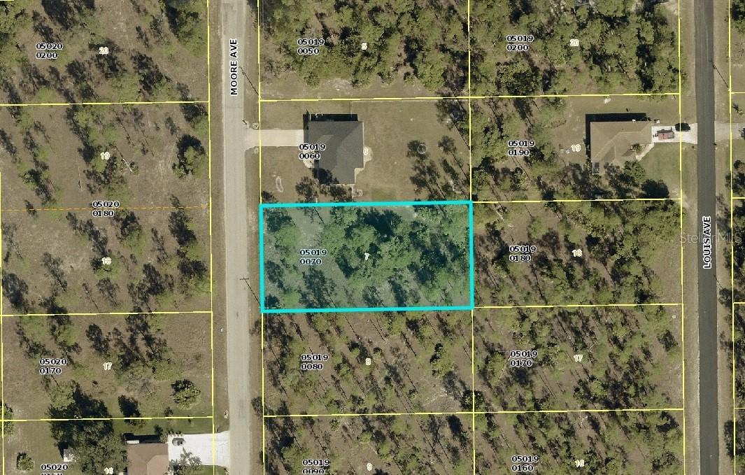 110 Moore Ave., Lehigh Acres, FL 33936
