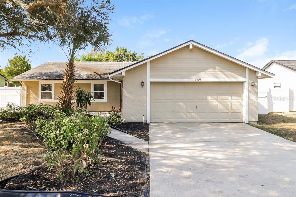 239 Myrtle Ct., Palm Harbor, FL 34683