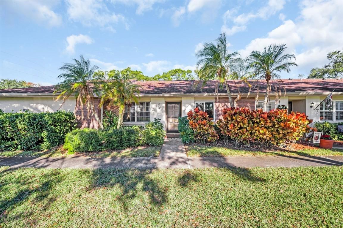 899 Cleland Ct. #A, Palm Harbor, FL 34684