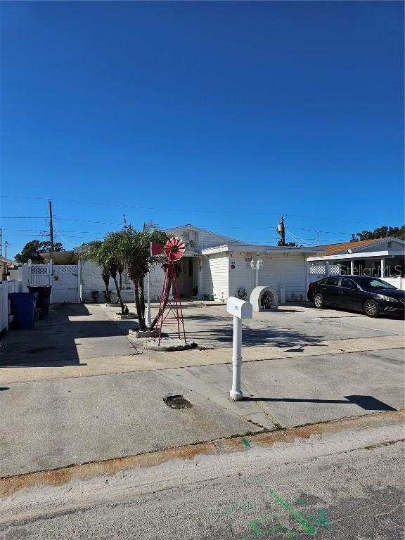 6812 N Thatcher Ave., Tampa, FL 33614