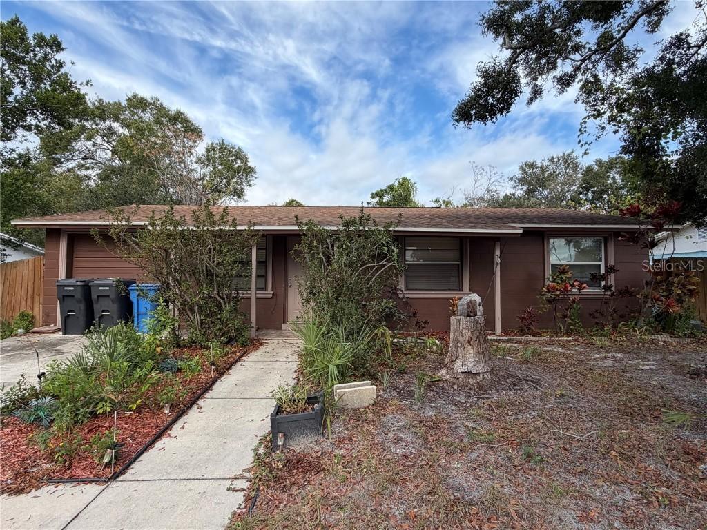 6513 Runningwoods Dr., Tampa, FL 33634