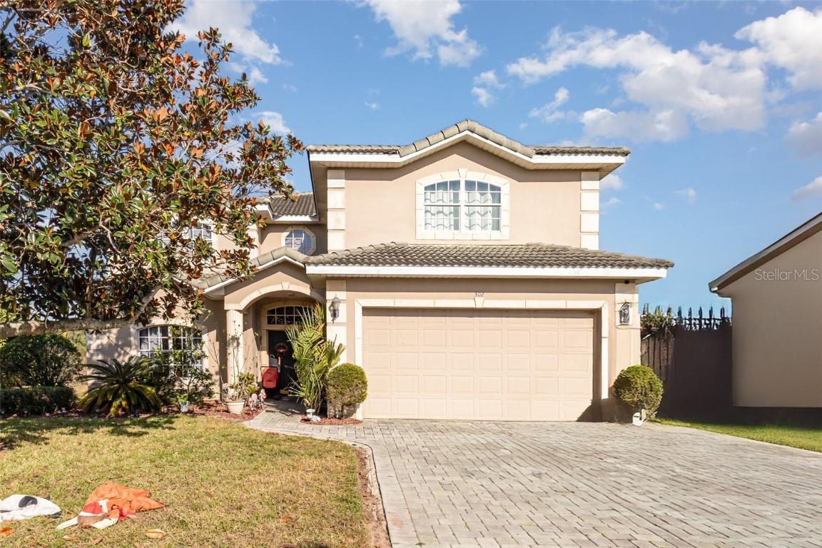 302 Vista Loop, Davenport, FL 33897