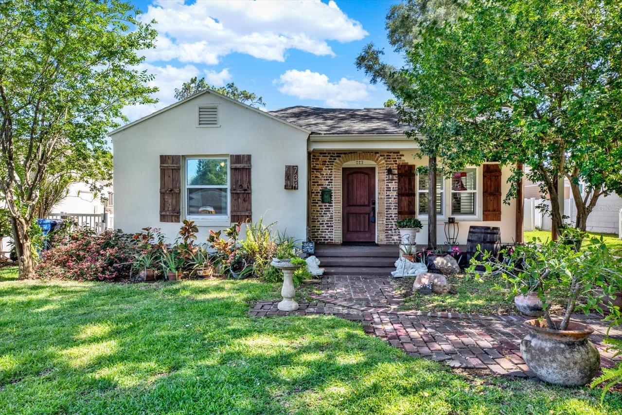 734 37th Ave., St Petersburg, FL 33704