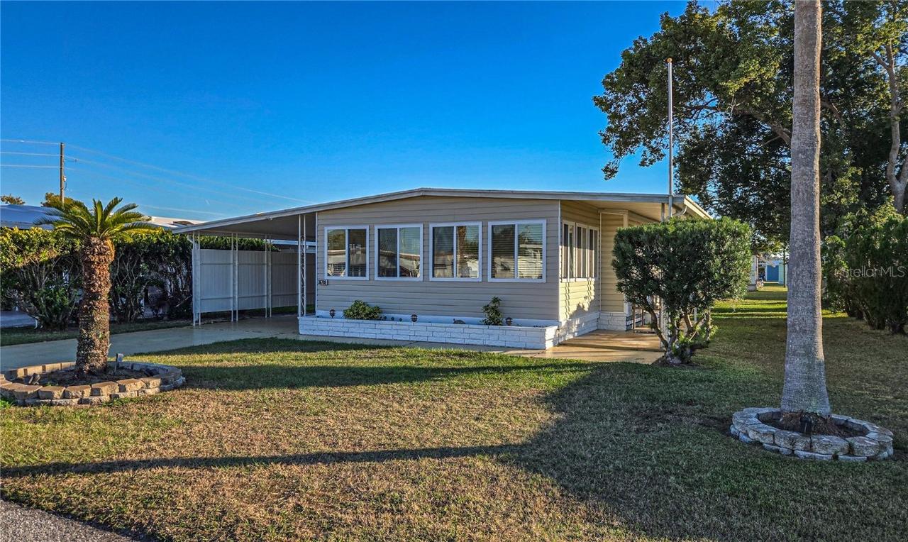 36708 Niles Dr., Zephyrhills, FL 33542