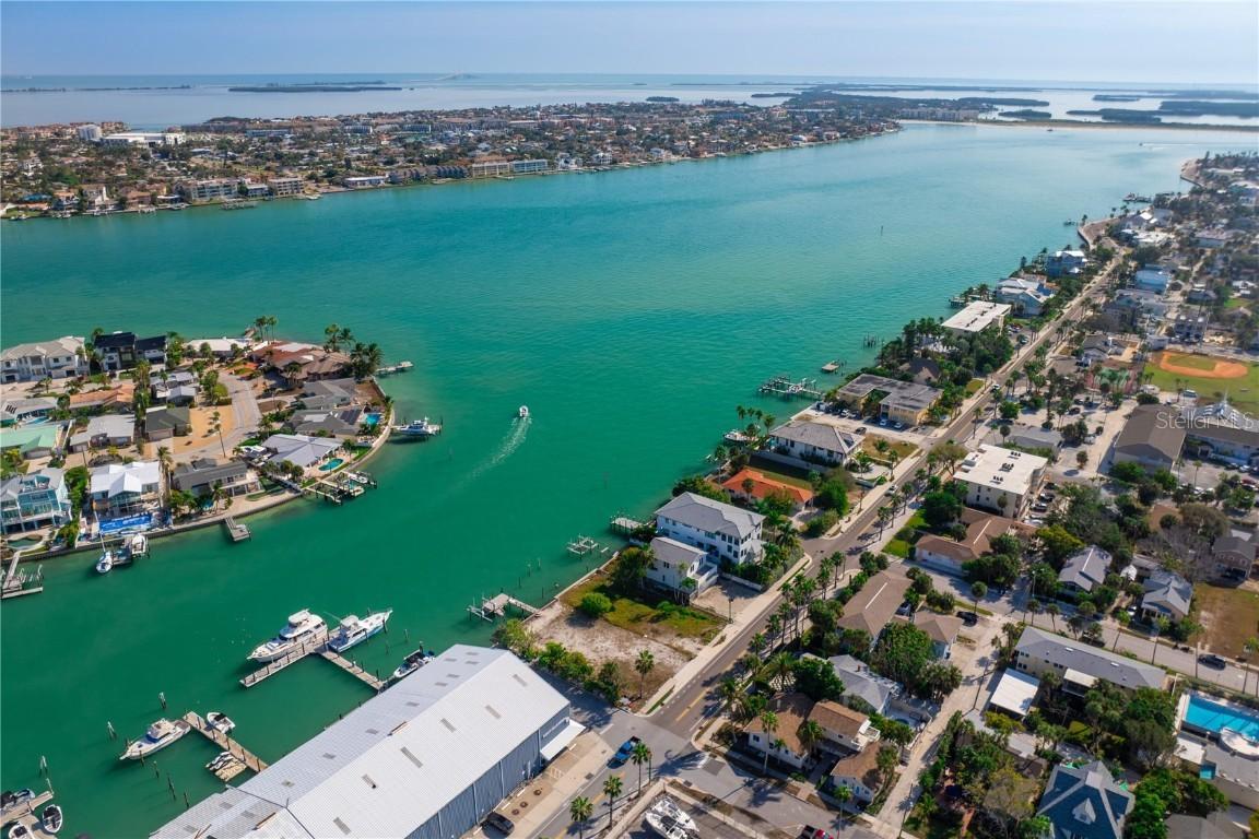 1805 Pass-a-grille Way, St Pete Beach, FL 33706