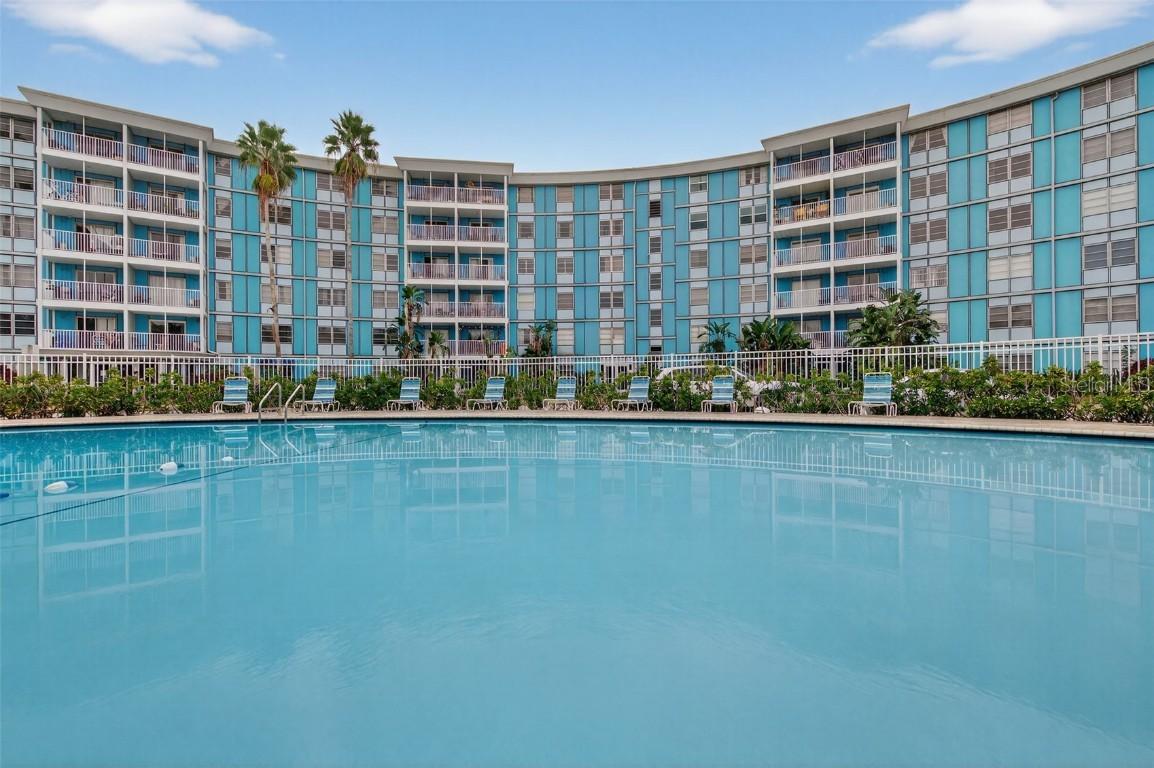 3315 58th Ave. #315, St Petersburg, FL 33712