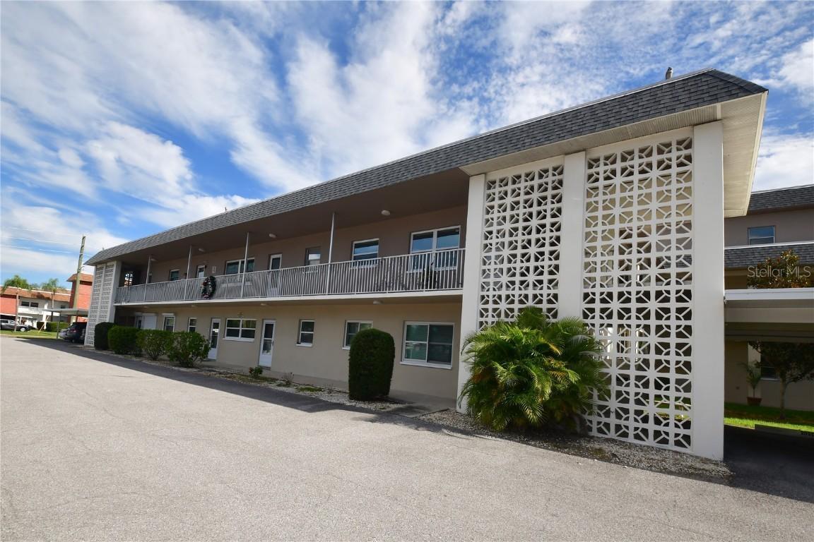 1225 58th St. #203A, St Petersburg, FL 33710