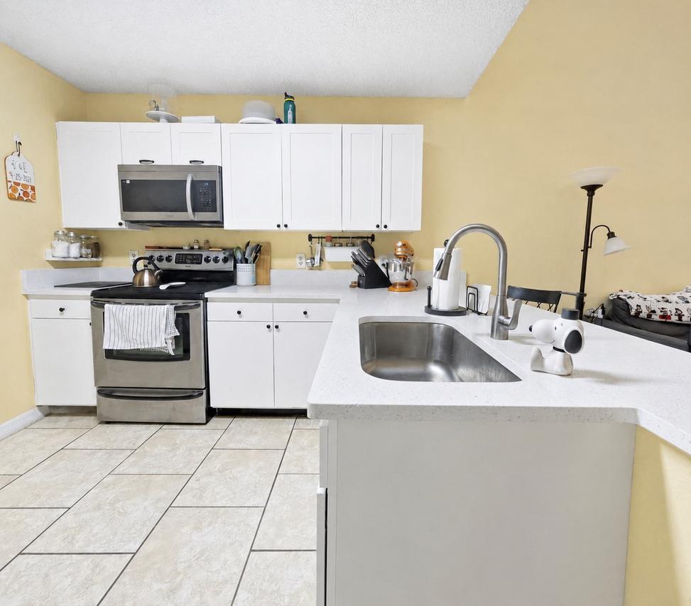 12718 Wood Trail Blvd., Tampa, FL 33625