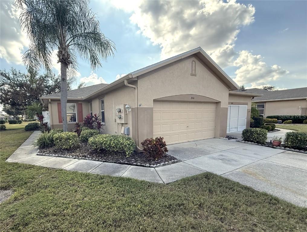 2110 Acadia Greens Dr. #61, Sun City Center, FL 33573