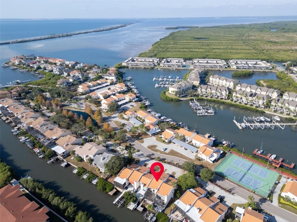 4307 Harbor House Dr. #13, Tampa, FL 33615