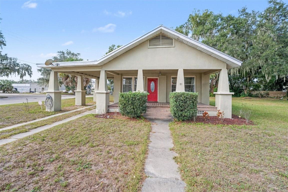 21 N French Ave., Fort Meade, FL 33841