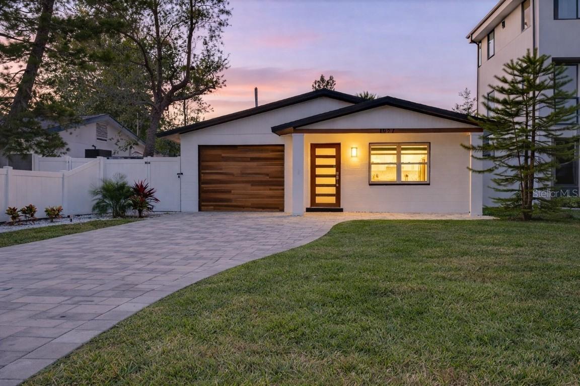 1927 Shore Acres Blvd., St Petersburg, FL 33703