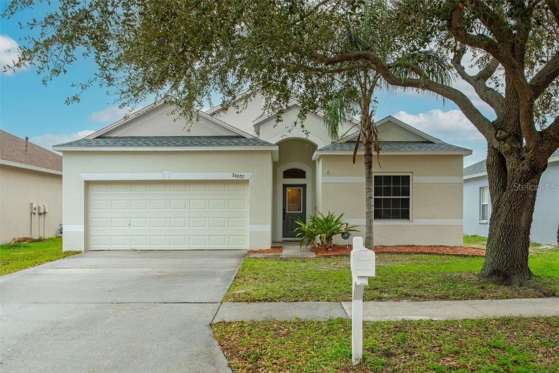 24607 Volterra Ct., Lutz, FL 33559