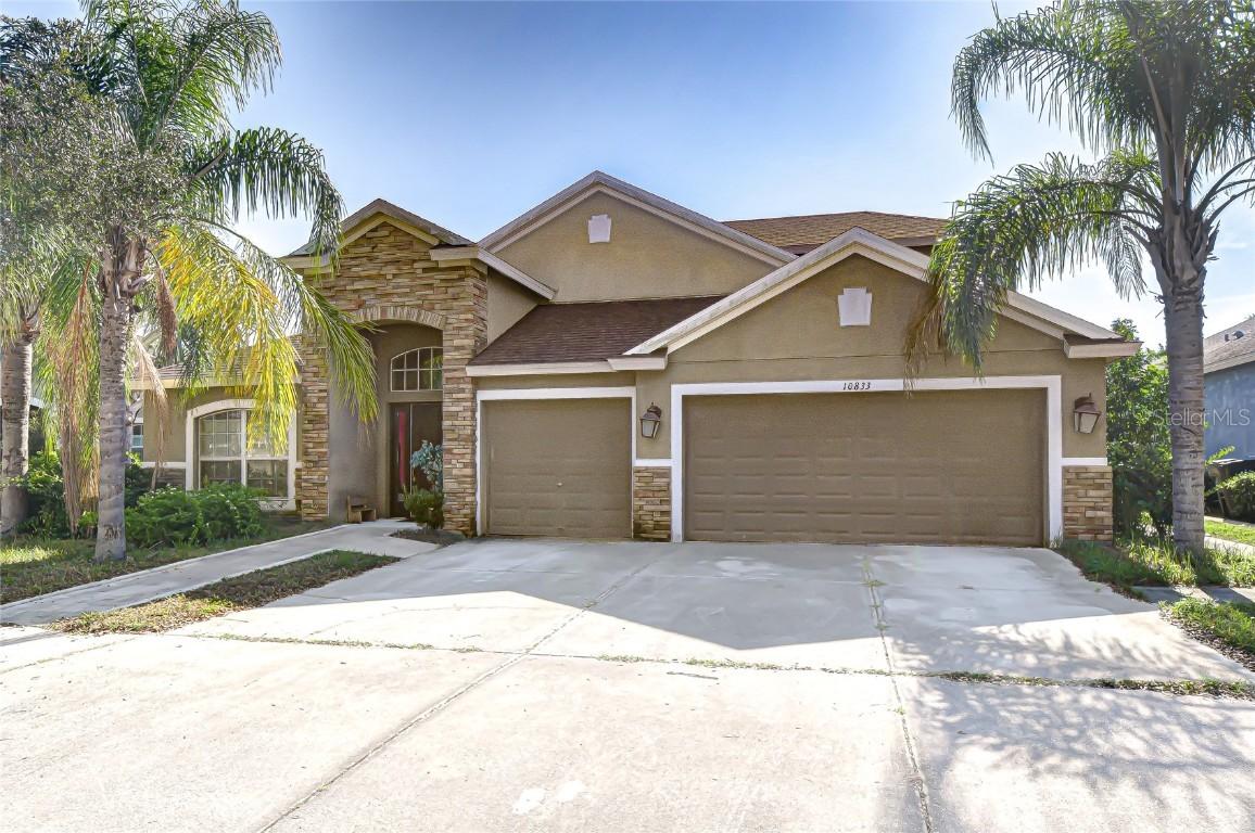 10833 Rockledge View Dr., Riverview, FL 33579