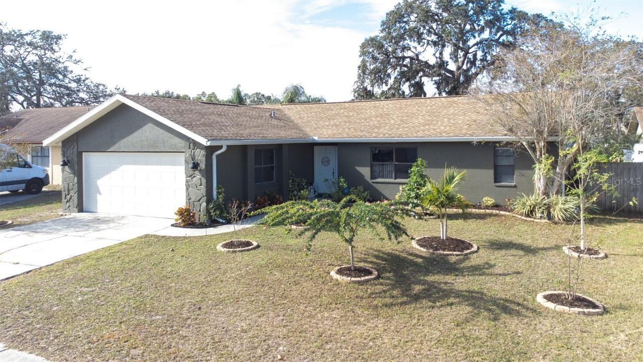 7825 Glascow Dr., New Port Richey, FL 34653