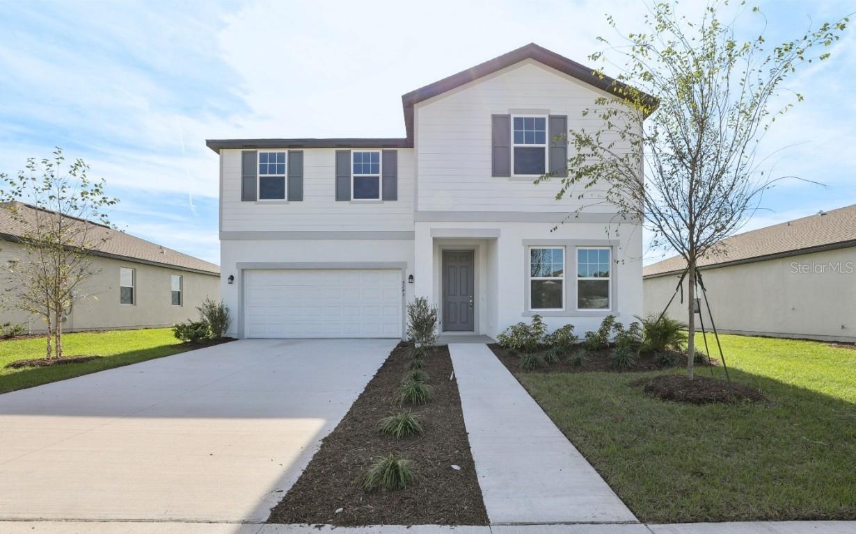 5243 Painted Bamboo Street, St Cloud, FL 34771
