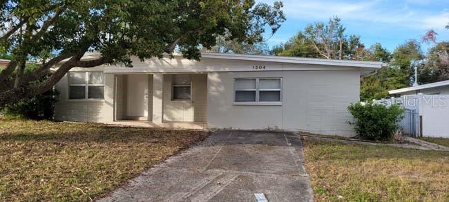 1304 Tuscola St., Clearwater, FL 33756