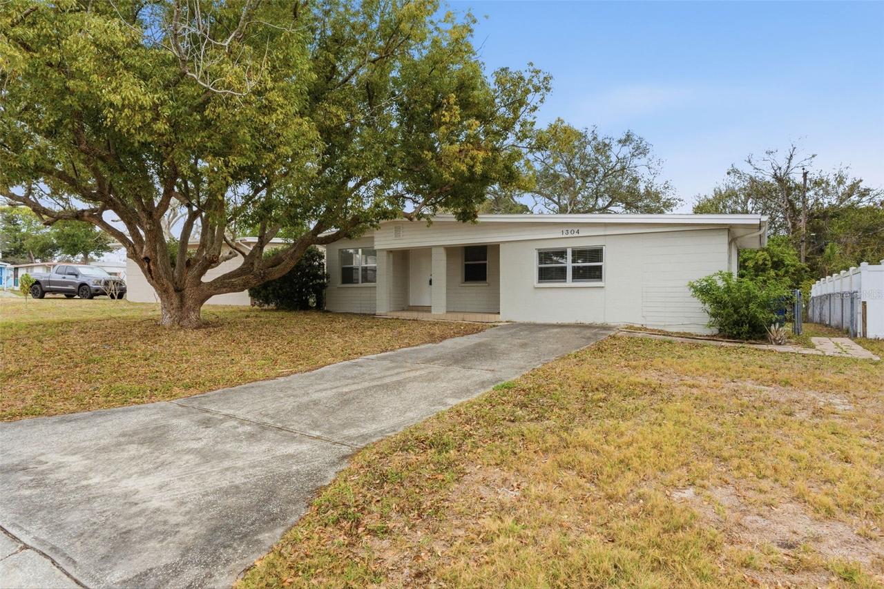 1304 Tuscola St., Clearwater, FL 33756