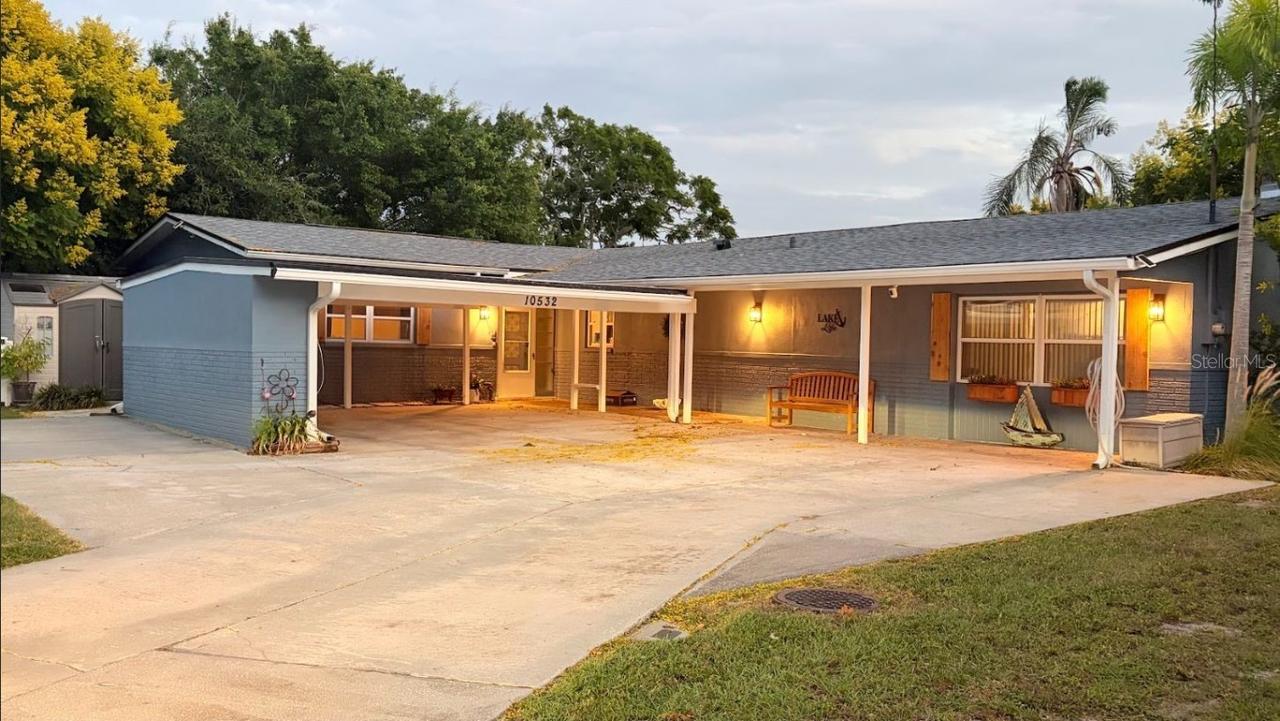 10532 94th Pl., Seminole, FL 33772