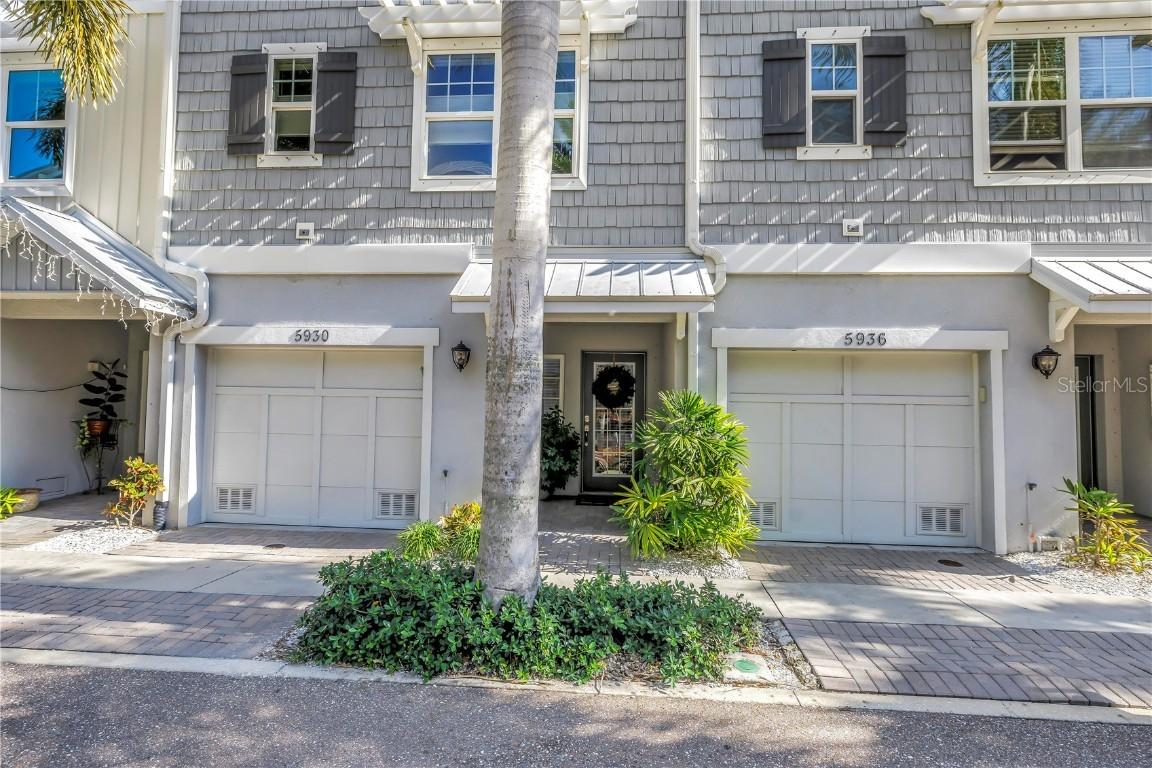 5930 Anchorage Way, St Petersburg, FL 33712
