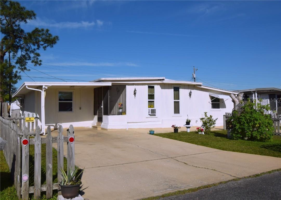 2113 Lullaby Dr., Holiday, FL 34691