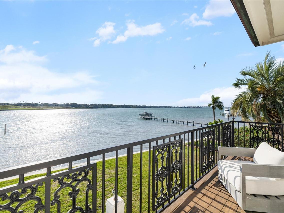 429 St Andrews Dr., Belleair, FL 33756