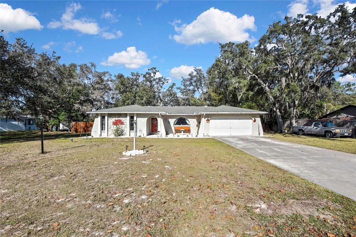 8265 Apple Orchard Rd., Spring Hill, FL 34606