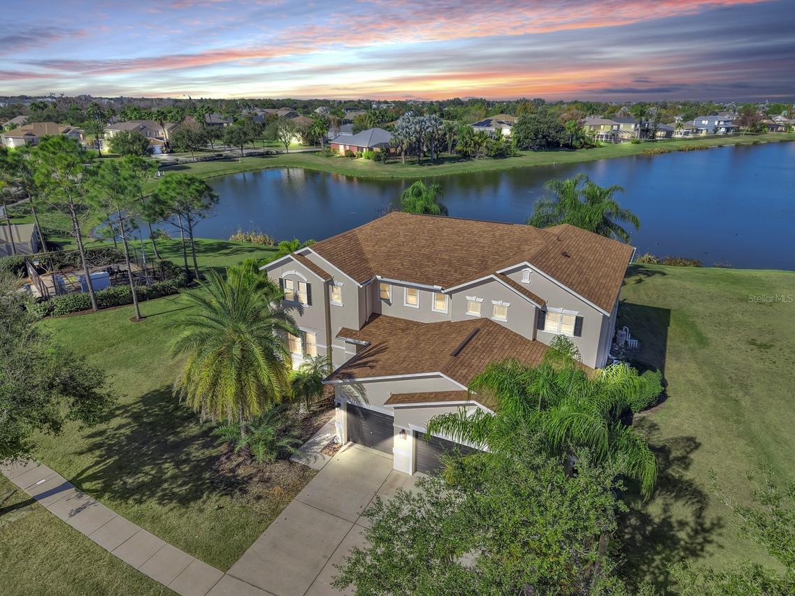 5457 Sandy Shell Dr., Apollo Beach, FL 33572