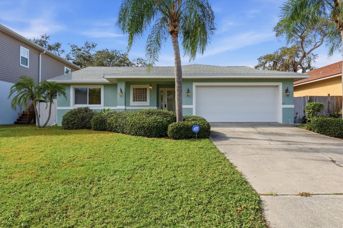 45 Gulfwinds Dr., Palm Harbor, FL 34683