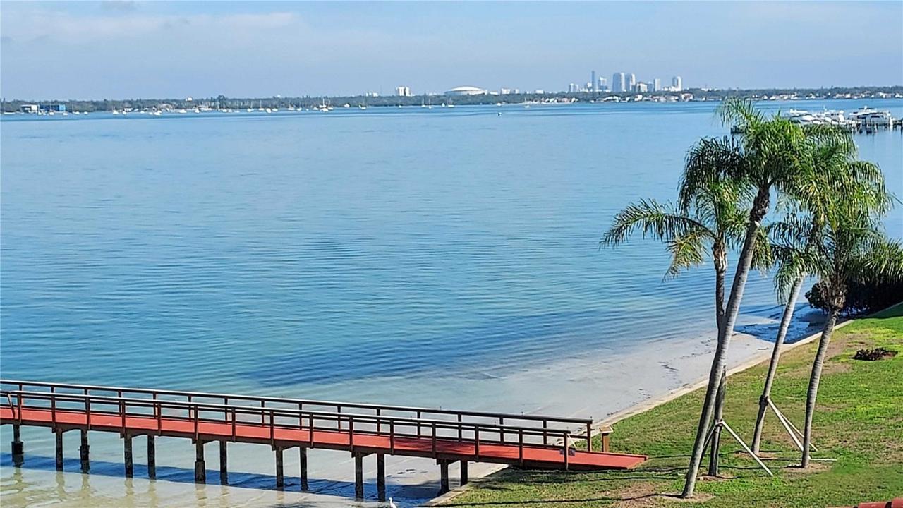 6211 Sun Blvd. #401, St Petersburg, FL 33715