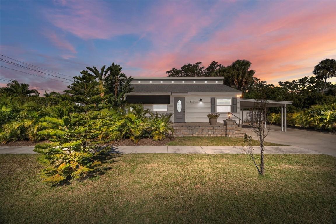 5731 28th Ave., Gulfport, FL 33707