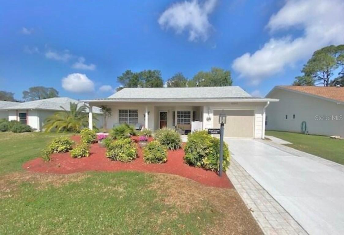 6310 Ocean Pines Ln., Spring Hill, FL 34606