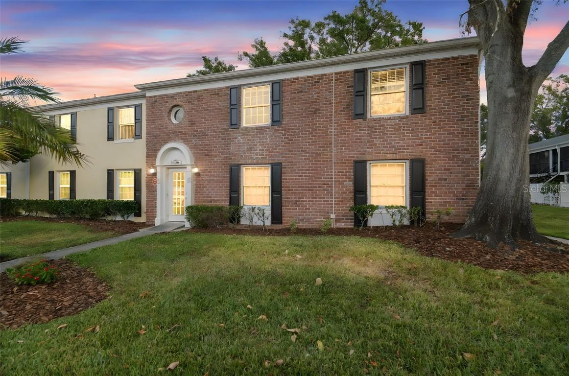 13691 Orange Sunset Dr. #201, Tampa, FL 33618