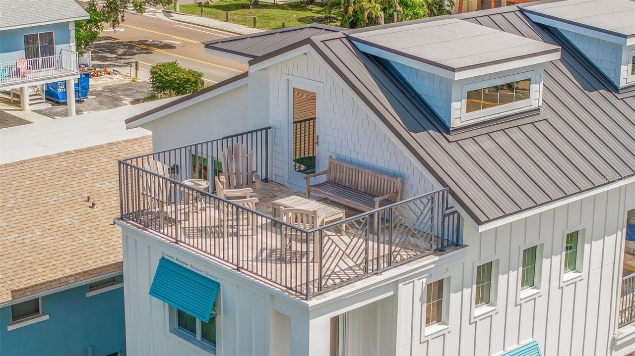 1800 Gulf Blvd. #1, Indian Rocks Beach, FL 33785