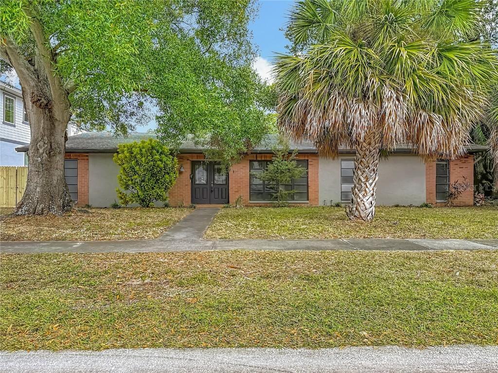 745 48th Ave., St Petersburg, FL 33703