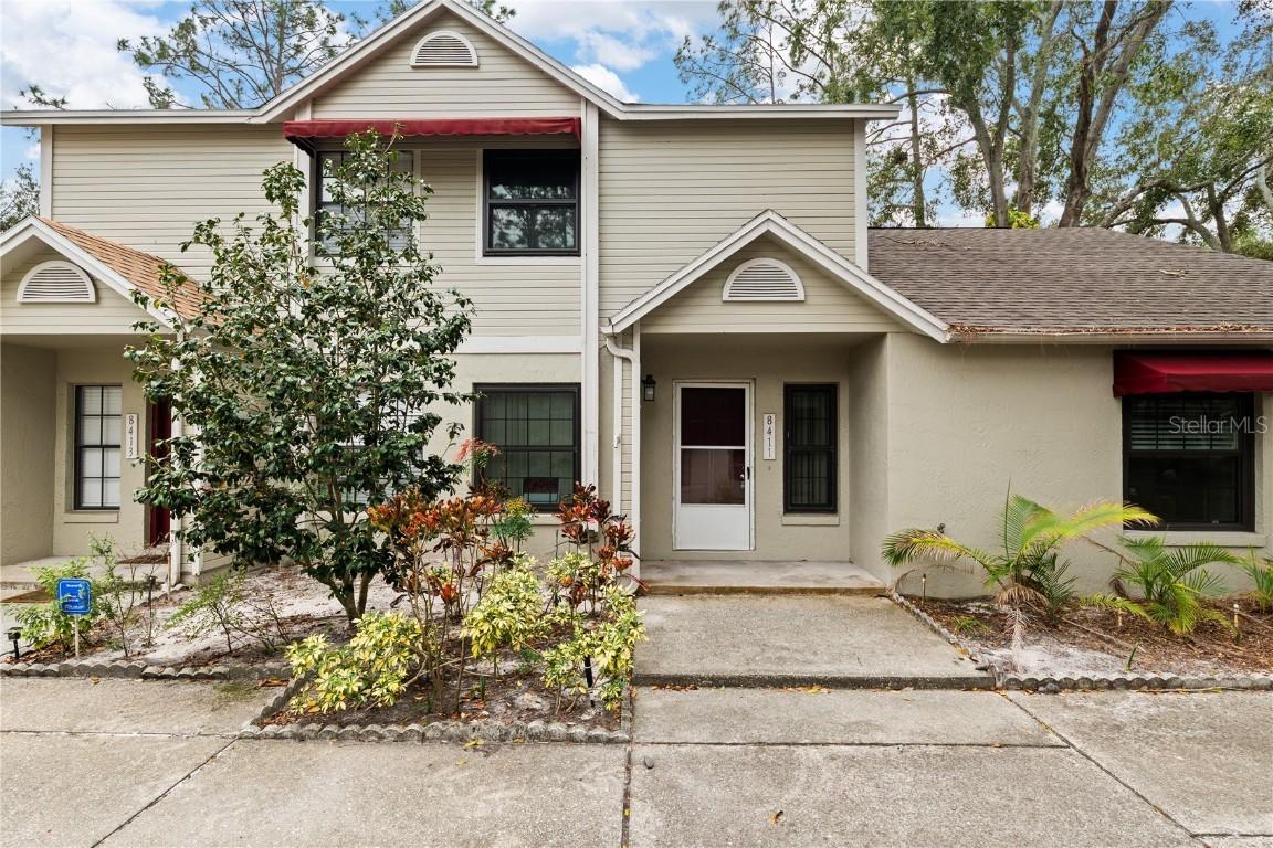 8411 Laurelon Pl. #10-3, Temple Terrace, FL 33637
