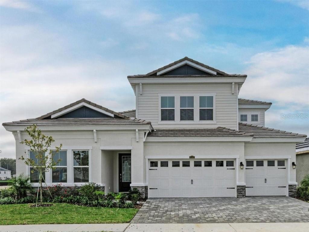 9592 Surrey Rose Dr., San Antonio, FL 33576