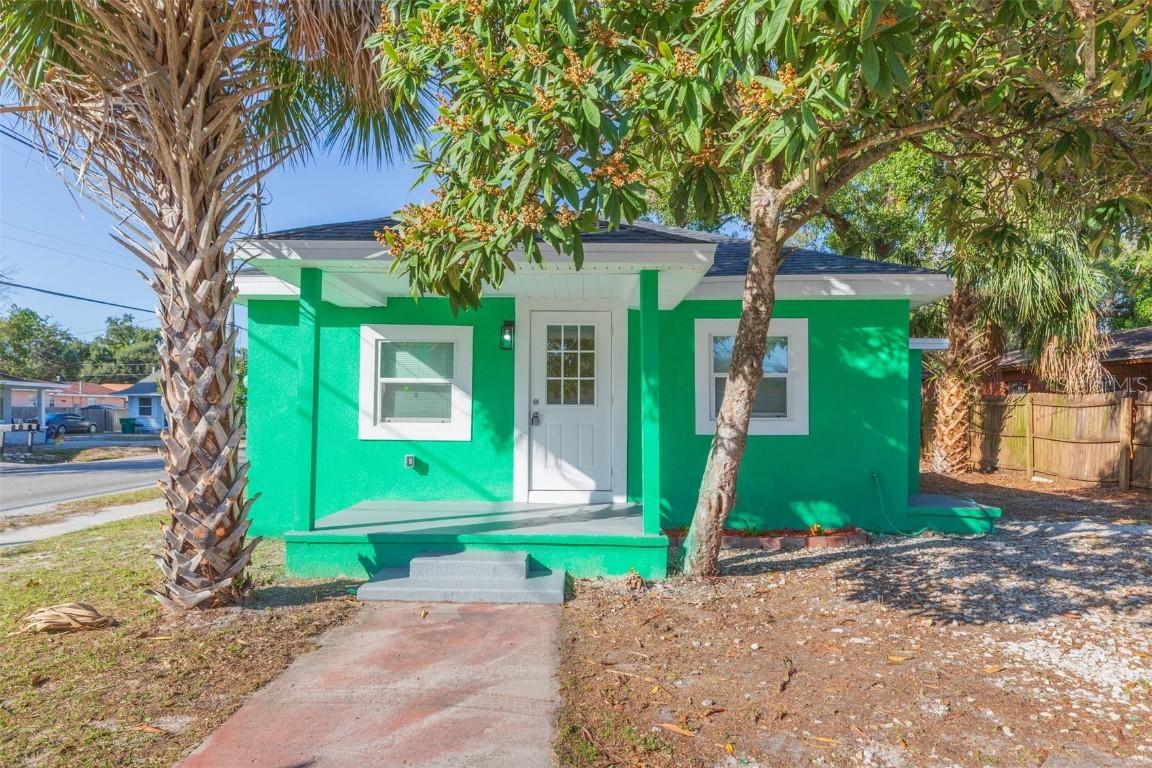8102 N 14th St., Tampa, FL 33604