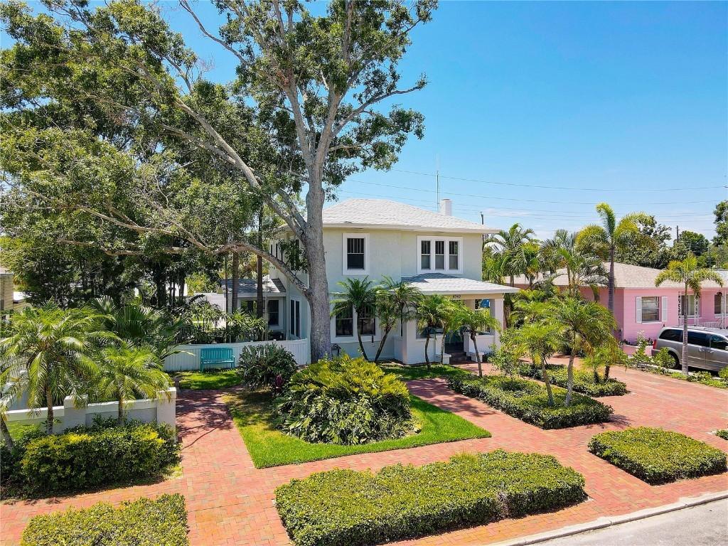 4742 13th Ave., St Petersburg, FL 33713