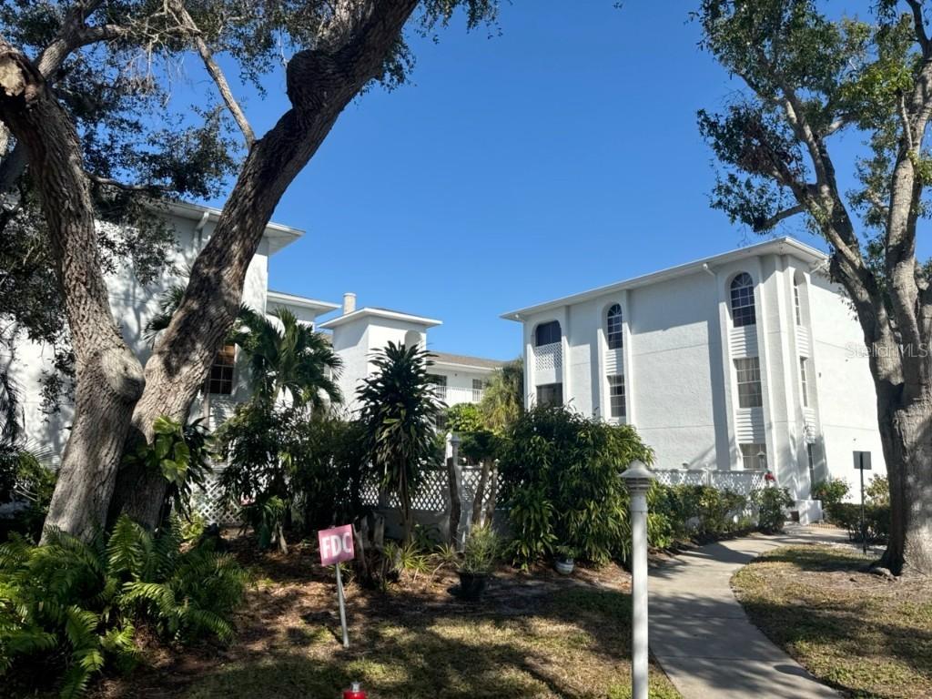 6304 Pointe West Blvd. #A206, Bradenton, FL 34209