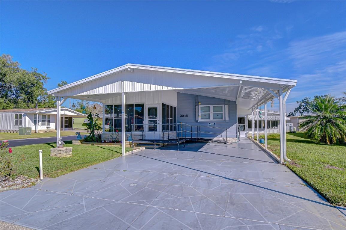 3210 Moonlight St., Wesley Chapel, FL 33543