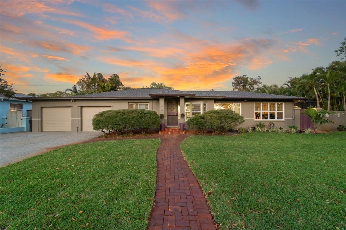 2814 47th St., Gulfport, FL 33711