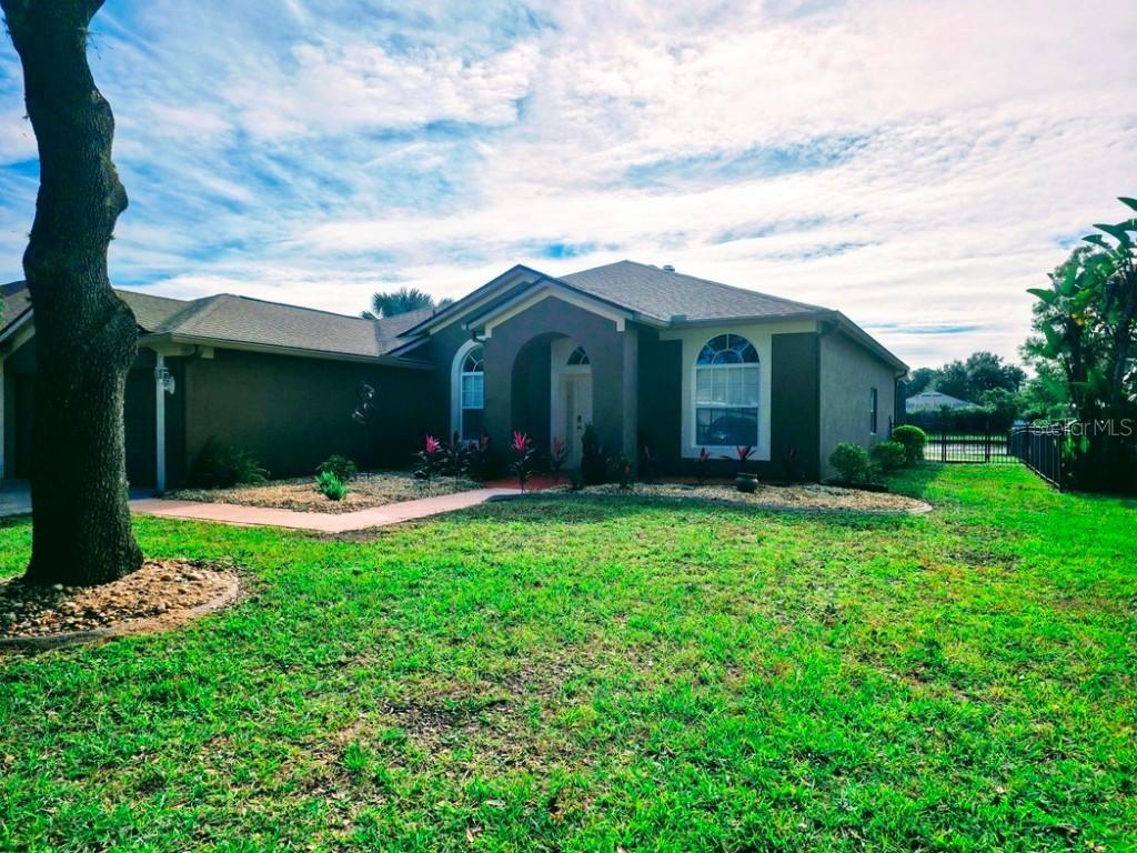 19111 Fern Meadow Loop, Lutz, FL 33558