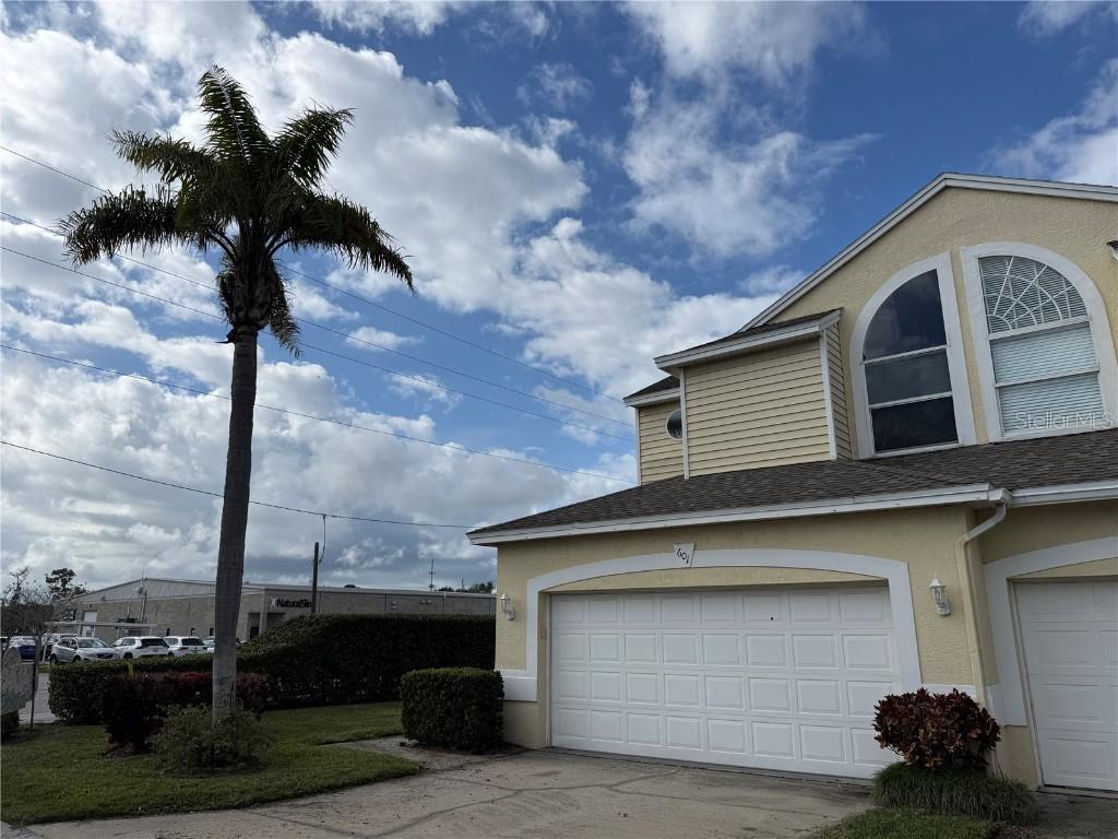 1050 Starkey Rd. #601, Largo, FL 33771