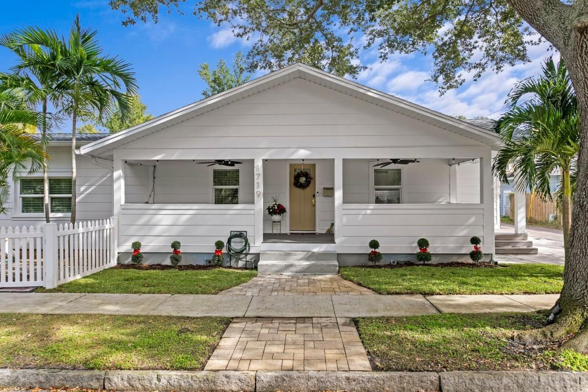 1719 11th St., St Petersburg, FL 33704